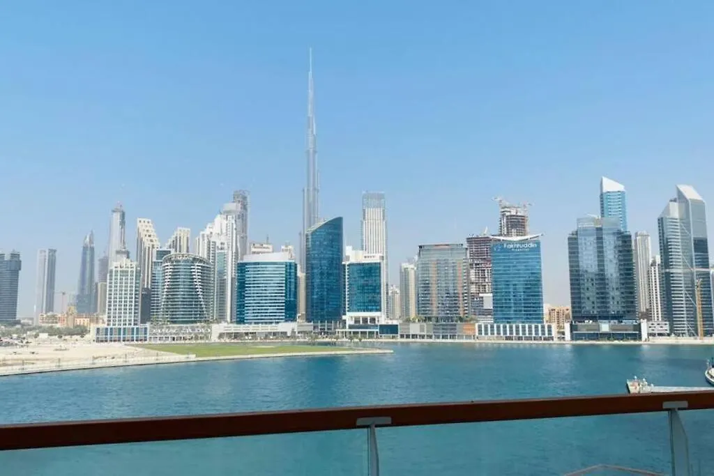 208 Amazing 2 Bedroom With Burj Khalifa & Canal View contacts
